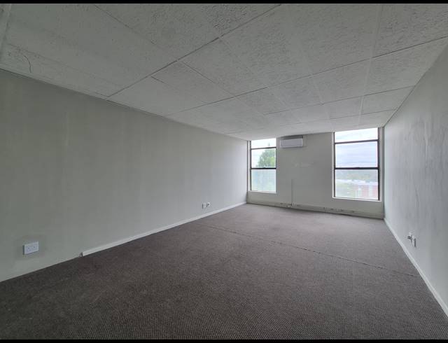 150M² OFFICE TO LET IN CRAIGHALL